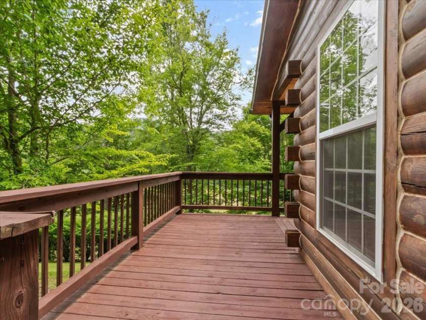 439 Upper Pig Pen Road, Green Mountain, NC 28740.  MLS# CAR4392353, YatesRealty ID 30658. 