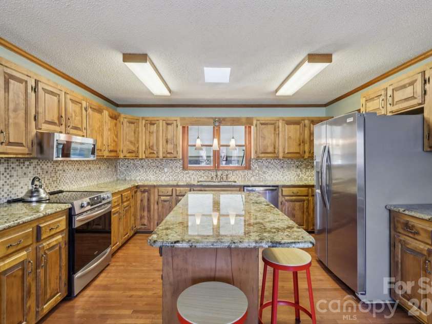 1757 Hyatt Avenue, Rock Hill, SC 29732.  MLS# CAR4339830, YatesRealty ID 3066. 