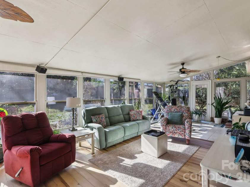 1757 Hyatt Avenue, Rock Hill, SC 29732.  MLS# CAR4339830, YatesRealty ID 3066. 