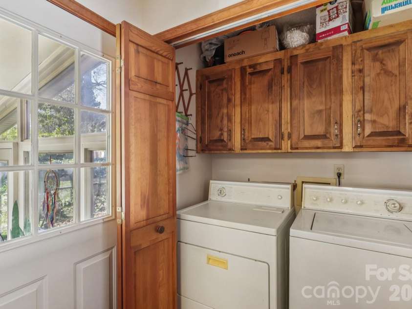 1757 Hyatt Avenue, Rock Hill, SC 29732.  MLS# CAR4339830, YatesRealty ID 3066. 