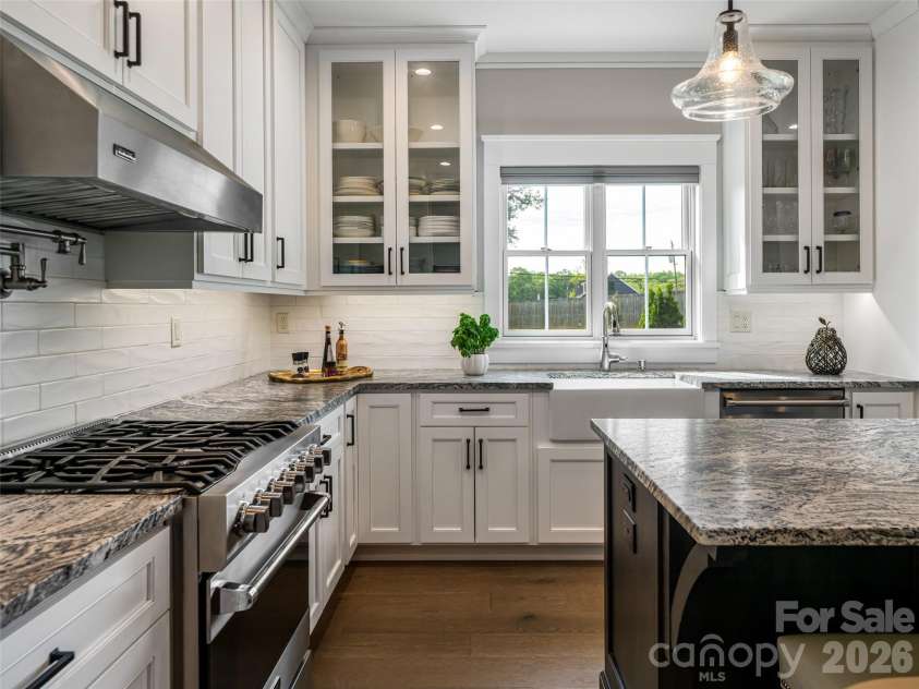 10 Starwood Valley Trail, Arden, NC 28704.  MLS# CAR4376405, YatesRealty ID 30660. 