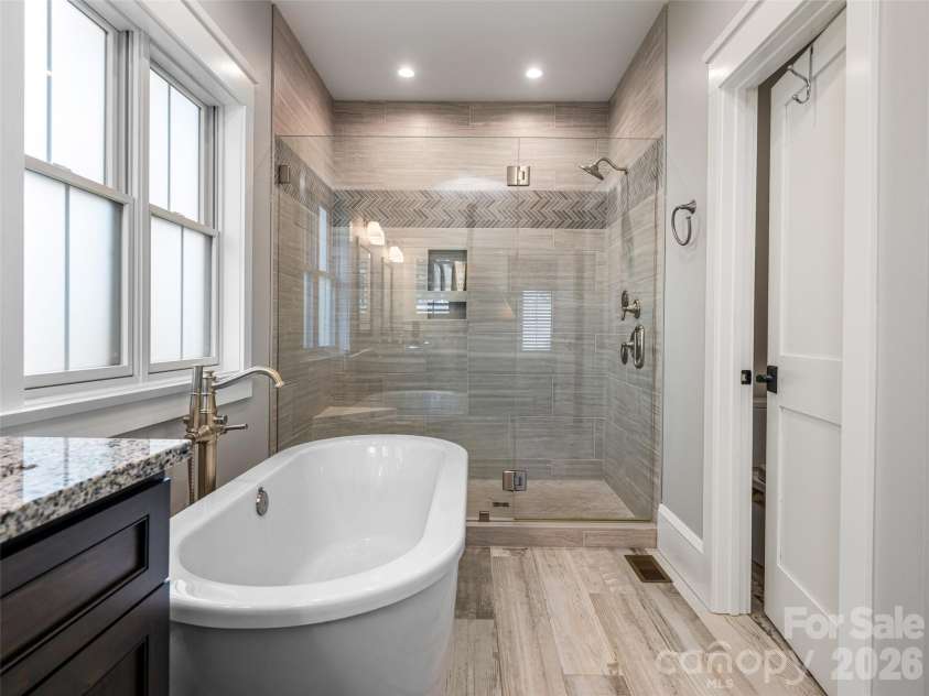 10 Starwood Valley Trail, Arden, NC 28704.  MLS# CAR4376405, YatesRealty ID 30660. 