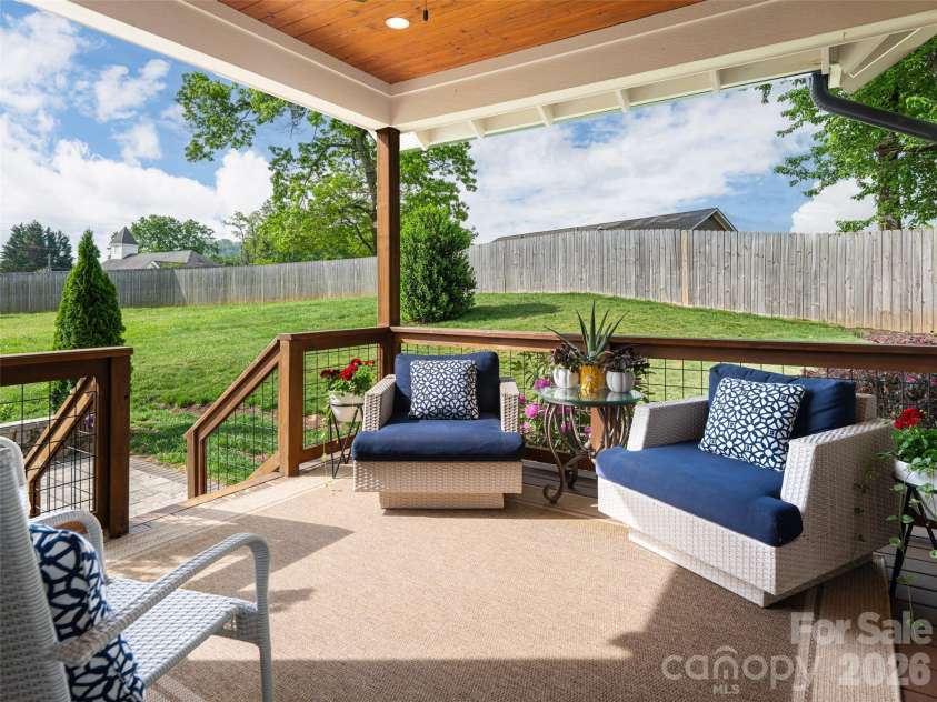 10 Starwood Valley Trail, Arden, NC 28704.  MLS# CAR4376405, YatesRealty ID 30660. 