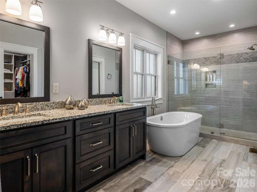 10 Starwood Valley Trail, Arden, NC 28704.  MLS# CAR4377094, YatesRealty ID 30660. 