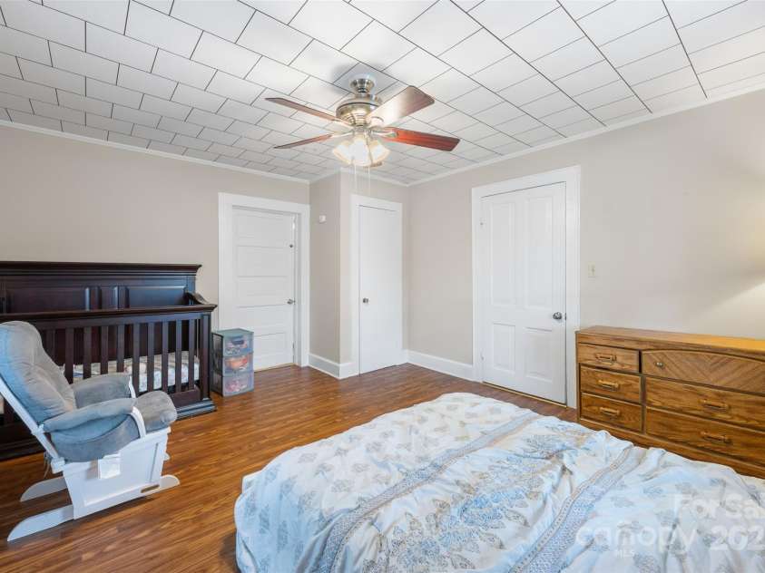 605 Old North Main Street, Clover, SC 29710.  MLS# CAR4288933, YatesRealty ID 30661. 