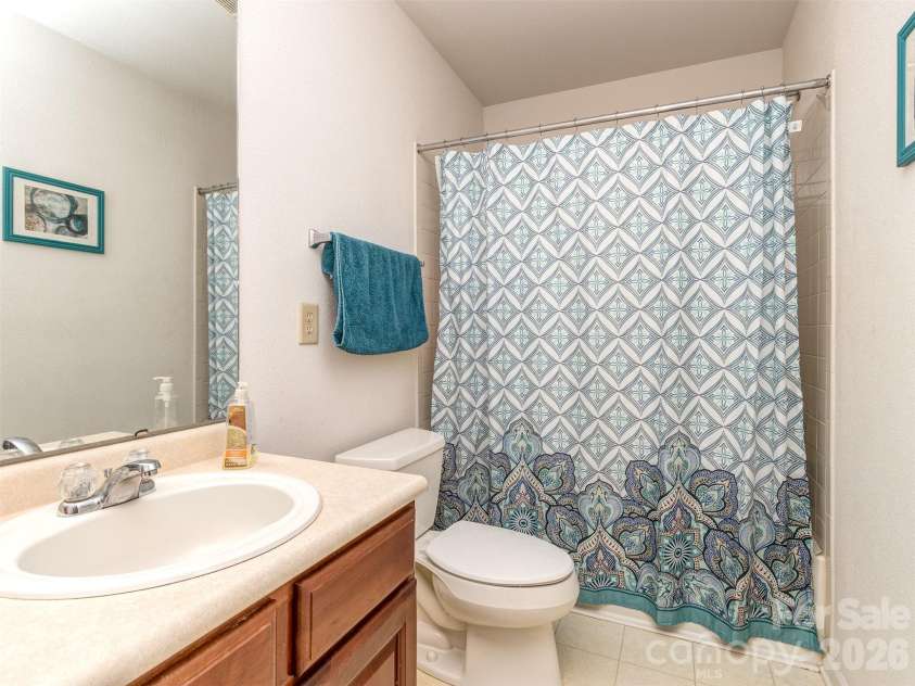 7829 Ponderosa Pine Lane, Charlotte, NC 28215.  MLS# CAR4388248, YatesRealty ID 30661. 
