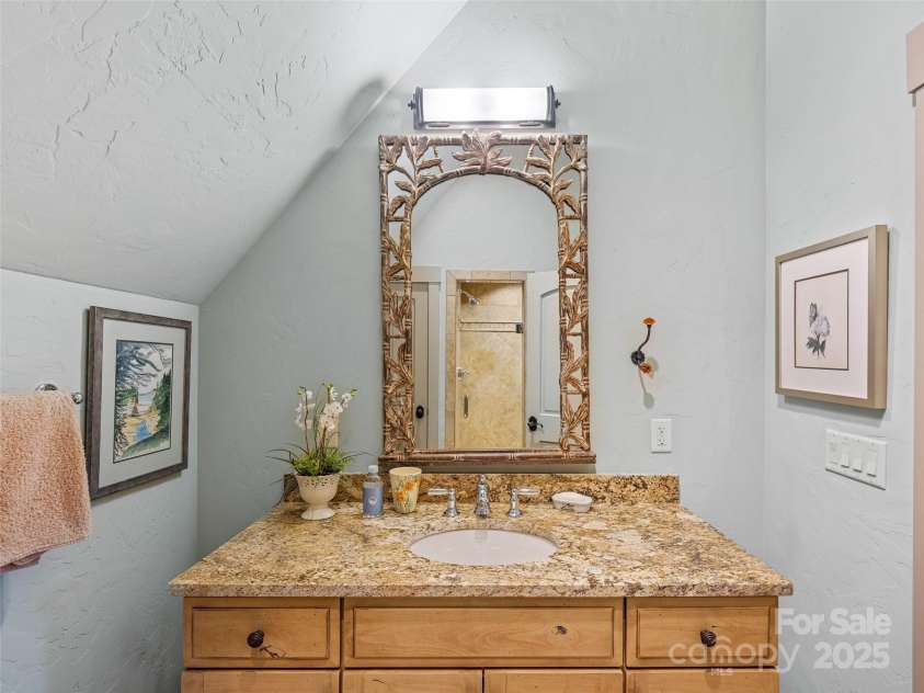 18 Mountain Orchid Way, Arden, NC 28704.  MLS# CAR4279626, YatesRealty ID 30662. 