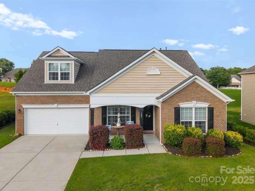 163 Sassafras Road, Mooresville, NC 28115.  MLS# CAR4269975, YatesRealty ID 30664. 
