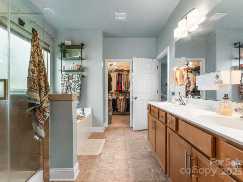 163 Sassafras Road, Mooresville, NC 28115.  MLS# CAR4269975, YatesRealty ID 30664. 