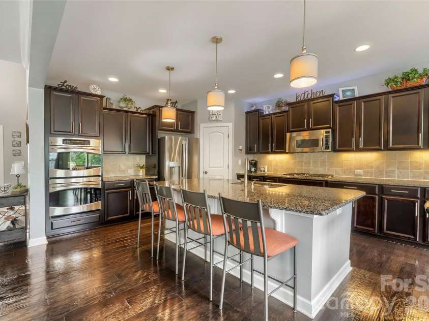 412 Sutro Forest Drive, Concord, NC 28027.  MLS# CAR4392206, YatesRealty ID 30664. 