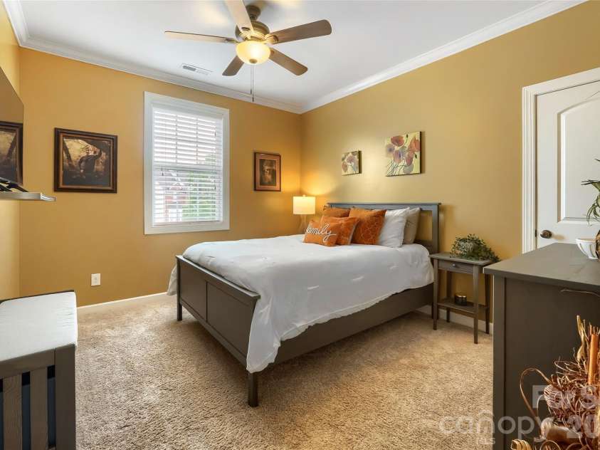 412 Sutro Forest Drive, Concord, NC 28027.  MLS# CAR4392206, YatesRealty ID 30664. 