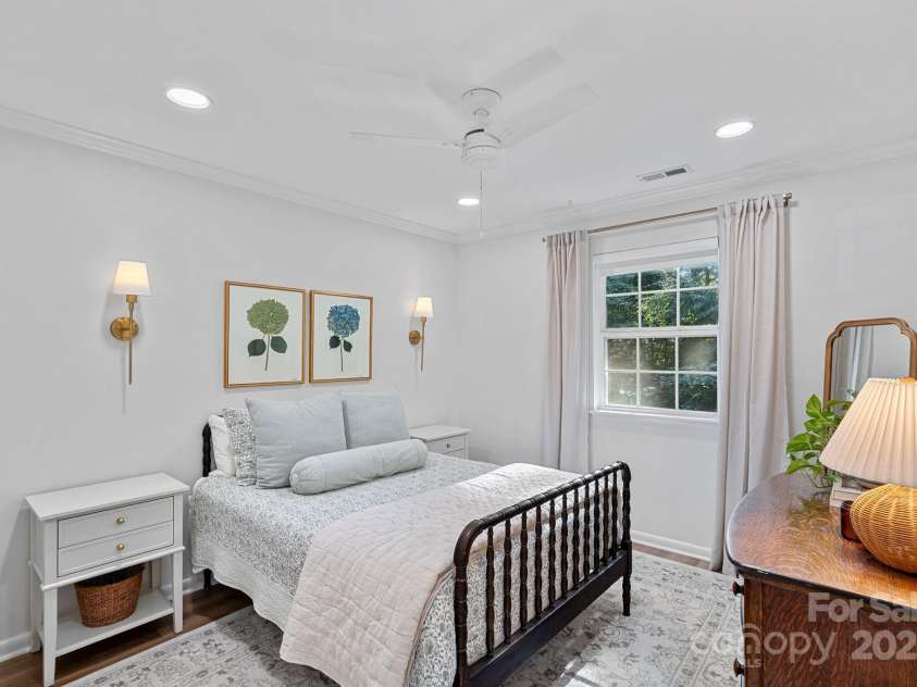 3130 Heathstead Place, Charlotte, NC 28210.  MLS# CAR4288251, YatesRealty ID 30665. Second bedroom
