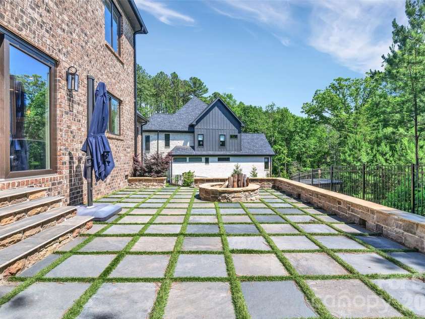 4010 Spindrift Cove Drive, Denver, NC 28037.  MLS# CAR4391073, YatesRealty ID 30665. 