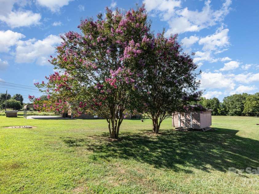 122 Devenny Road, Cherryville, NC 28021.  MLS# CAR4282084, YatesRealty ID 30666. Backyard