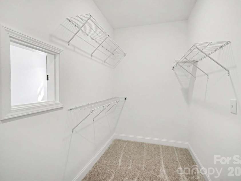 1949 Sparkling Stream Drive, Belmont, NC 28012.  MLS# CAR4383579, YatesRealty ID 30666. 