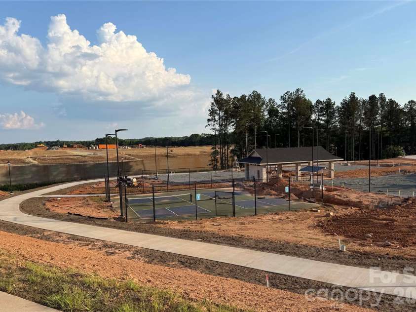 1949 Sparkling Stream Drive, Belmont, NC 28012.  MLS# CAR4383579, YatesRealty ID 30666. 