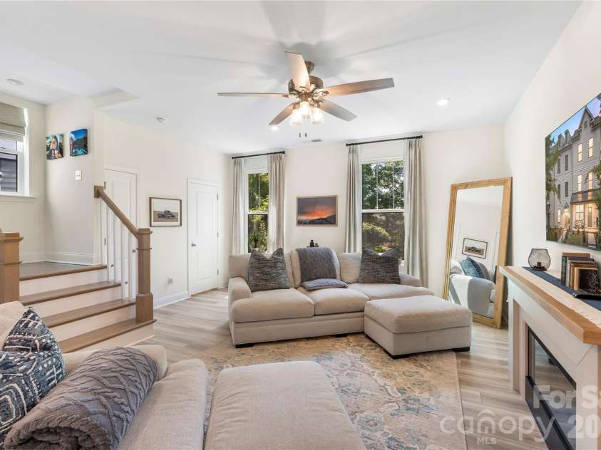 610 District Court, Fort Mill, SC 29708.  MLS# CAR4392660, YatesRealty ID 30667. 