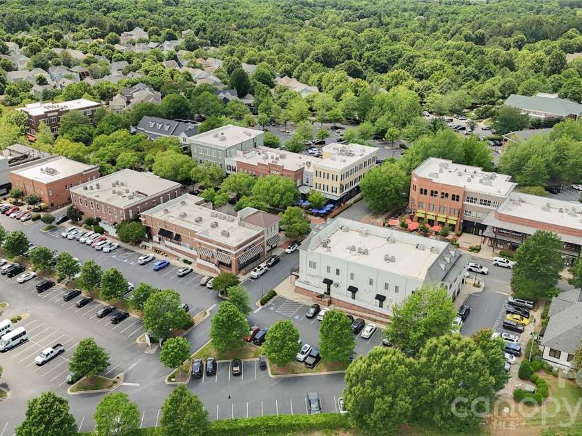 610 District Court, Fort Mill, SC 29708.  MLS# CAR4392660, YatesRealty ID 30667. 