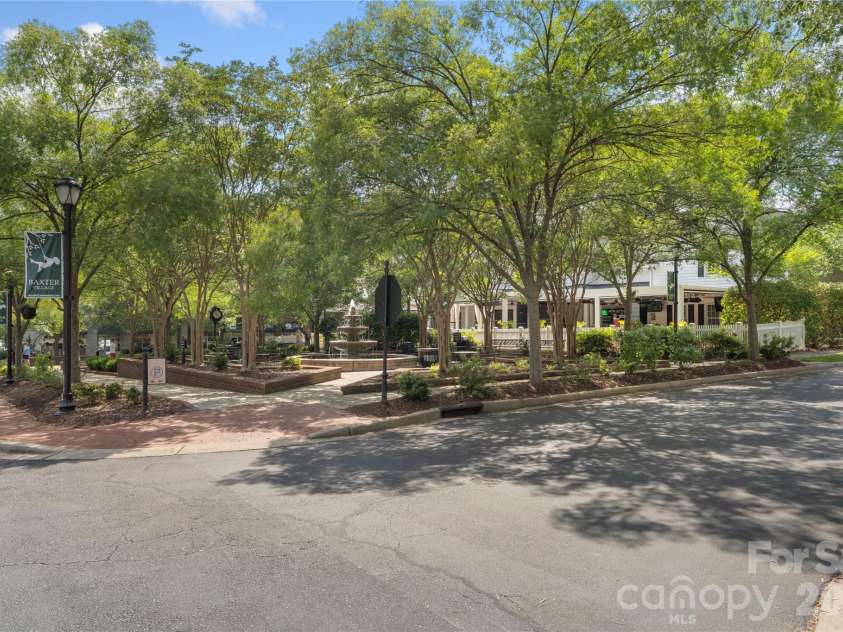 610 District Court, Fort Mill, SC 29708.  MLS# CAR4392660, YatesRealty ID 30667. 