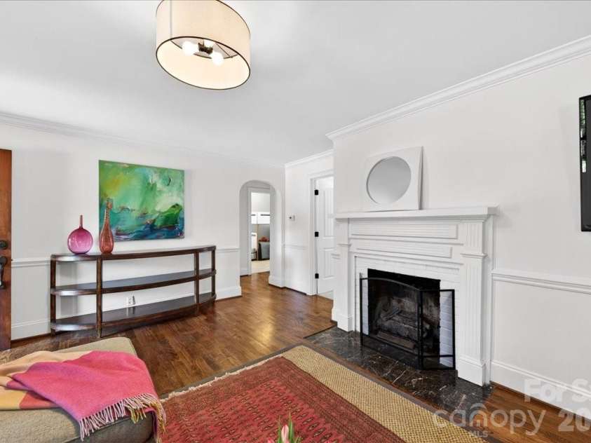 1929 Marguerite Avenue, Charlotte, NC 28205.  MLS# CAR4365985, YatesRealty ID 30668. 