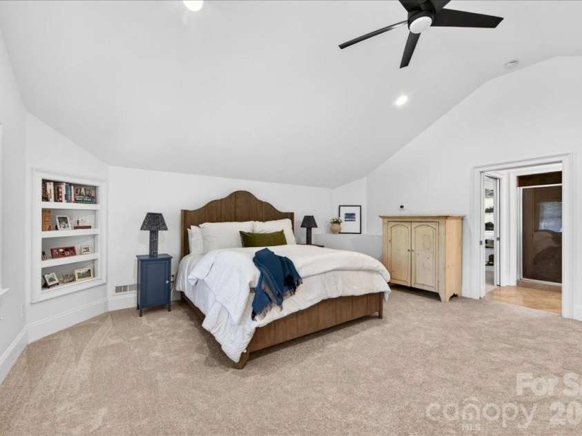 1929 Marguerite Avenue, Charlotte, NC 28205.  MLS# CAR4365985, YatesRealty ID 30668. 