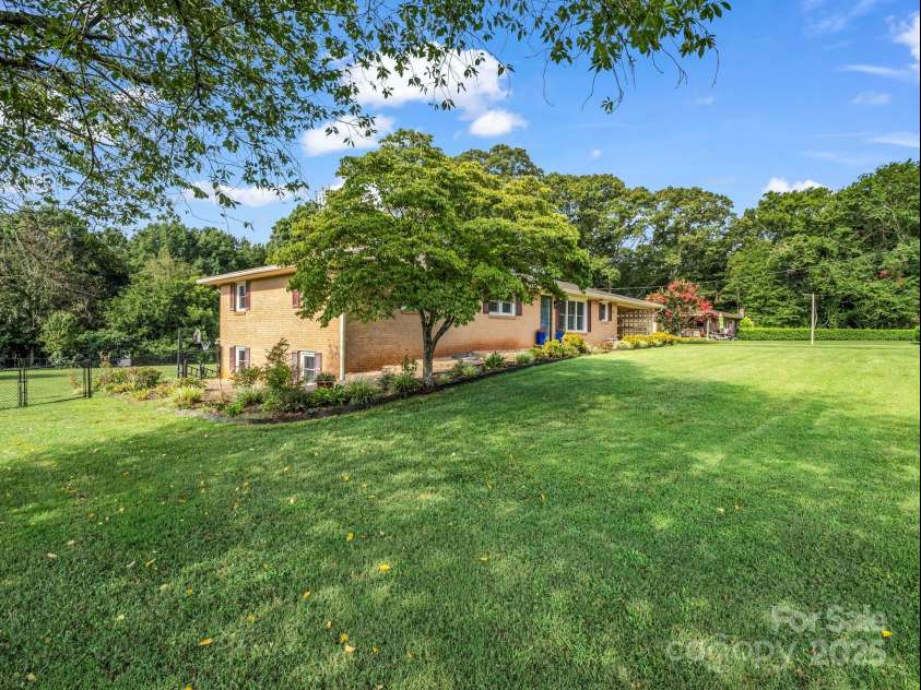 311 Franklin Drive, Forest City, NC 28043.  MLS# CAR4284904, YatesRealty ID 30668. 