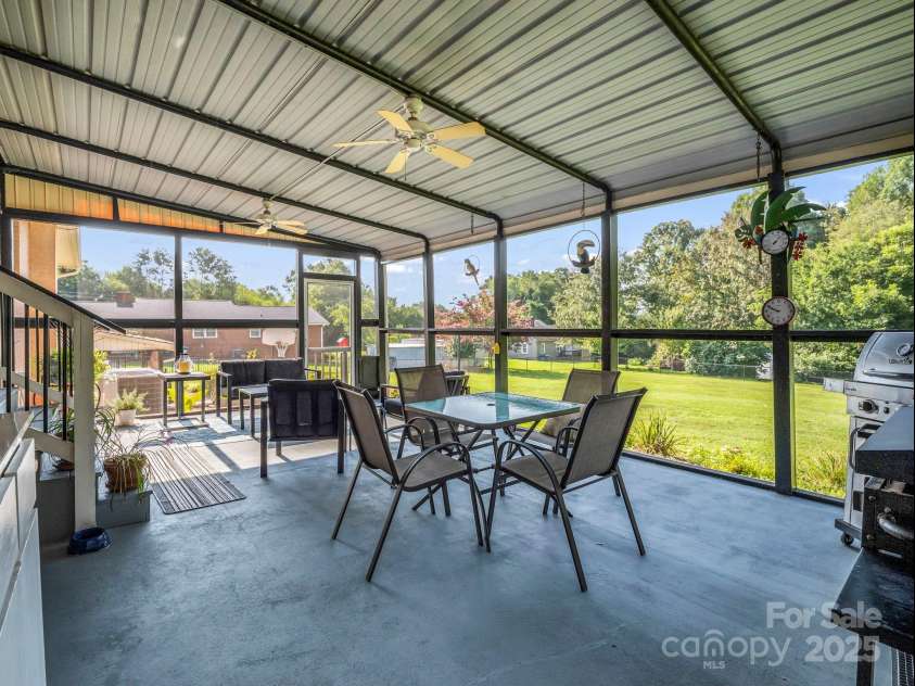 311 Franklin Drive, Forest City, NC 28043.  MLS# CAR4284904, YatesRealty ID 30668. 