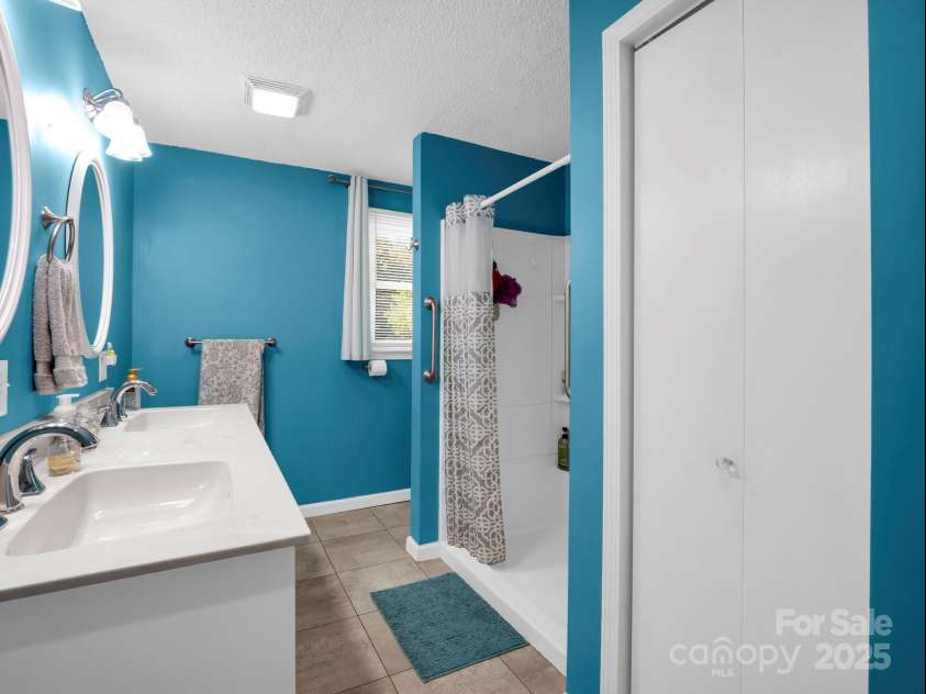 311 Franklin Drive, Forest City, NC 28043.  MLS# CAR4284904, YatesRealty ID 30668. 