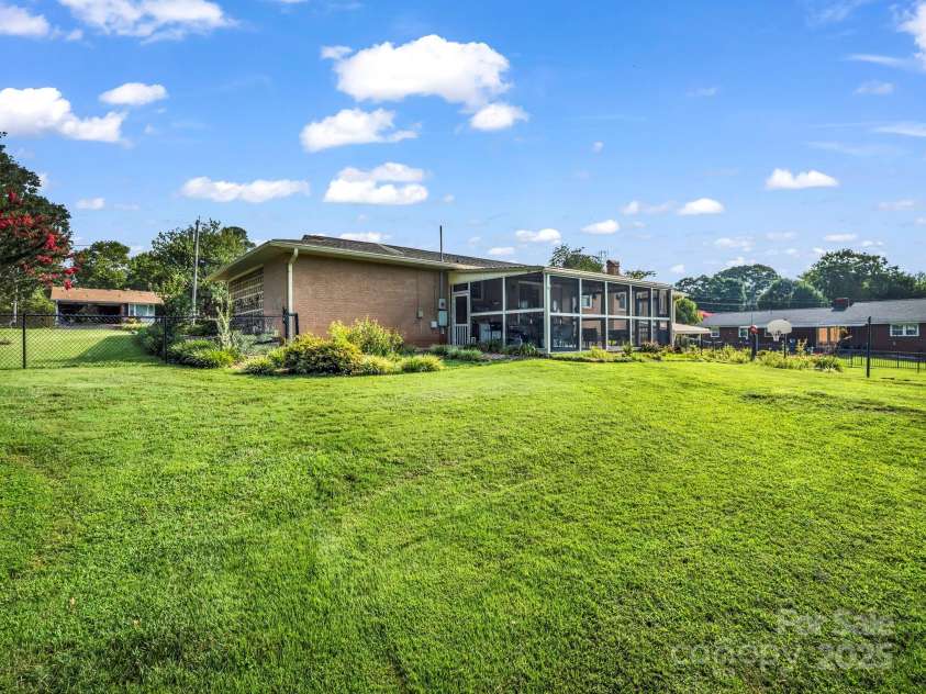 311 Franklin Drive, Forest City, NC 28043.  MLS# CAR4284904, YatesRealty ID 30668. 