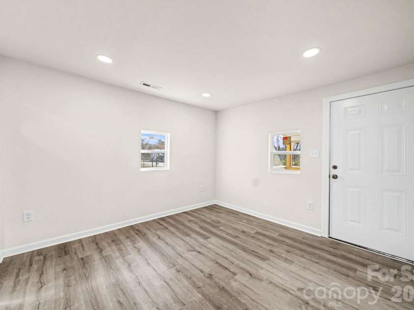 1450 Stroupe Street, Rock Hill, SC 29730.  MLS# CAR4346607, YatesRealty ID 3067. 