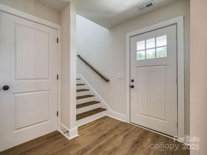 198 Beacon Avenue, Morganton, NC 28655.  MLS# CAR4281675, YatesRealty ID 30671. 