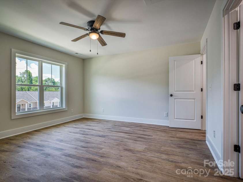 198 Beacon Avenue, Morganton, NC 28655.  MLS# CAR4281675, YatesRealty ID 30671. 