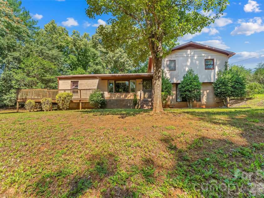 5350 Jay Road, Morganton, NC 28655.  MLS# CAR4390059, YatesRealty ID 30671. 