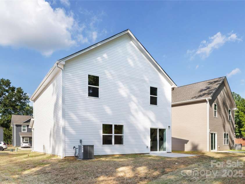 13534 Central Avenue, Huntersville, NC 28078.  MLS# CAR4282809, YatesRealty ID 30672. Representation