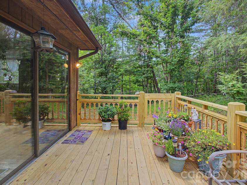 175 Pine Cove Lane, Alexander, NC 28701.  MLS# CAR4388066, YatesRealty ID 30672. 