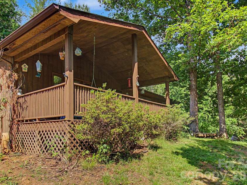 175 Pine Cove Lane, Alexander, NC 28701.  MLS# CAR4388066, YatesRealty ID 30672. 