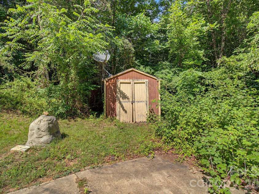175 Pine Cove Lane, Alexander, NC 28701.  MLS# CAR4388066, YatesRealty ID 30672. Shed