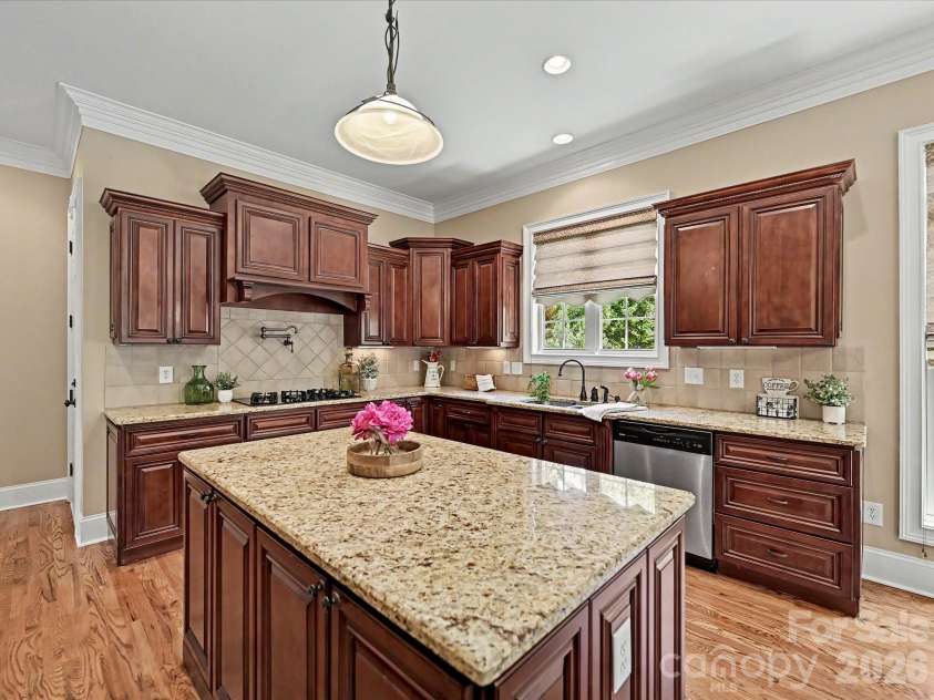 275 Palm Cove Way, York, SC 29745.  MLS# CAR4379538, YatesRealty ID 30674. 