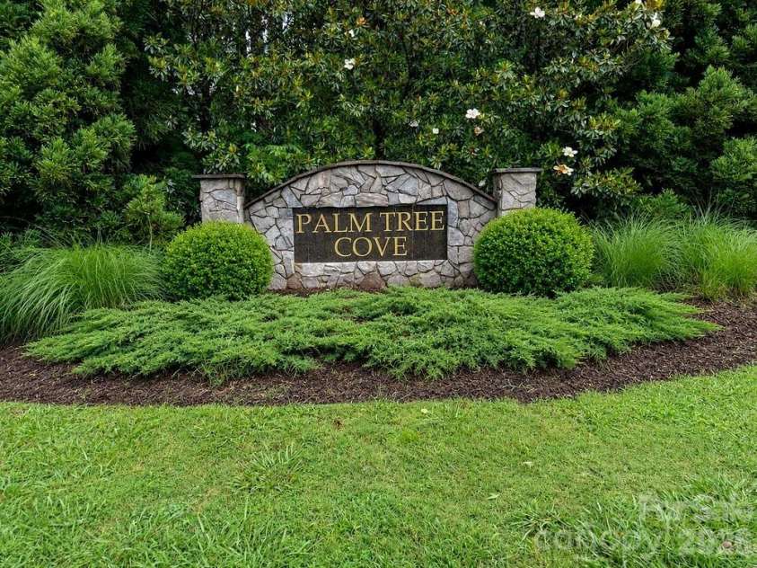 275 Palm Cove Way, York, SC 29745.  MLS# CAR4379538, YatesRealty ID 30674. 