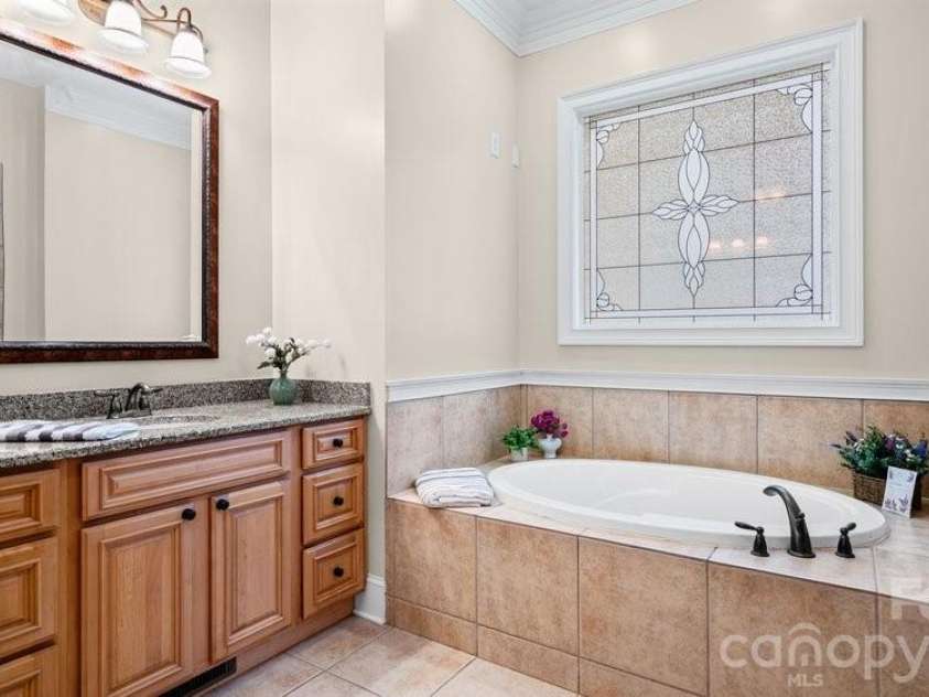 275 Palm Cove Way, York, SC 29745.  MLS# CAR4379538, YatesRealty ID 30674. 