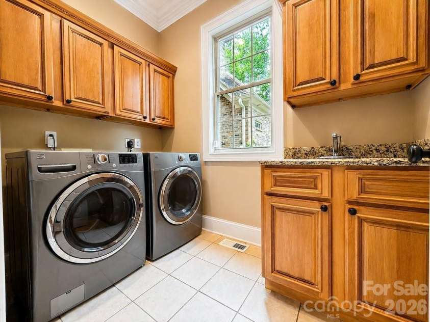 275 Palm Cove Way, York, SC 29745.  MLS# CAR4379538, YatesRealty ID 30674. 