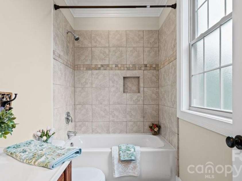 275 Palm Cove Way, York, SC 29745.  MLS# CAR4379538, YatesRealty ID 30674. 