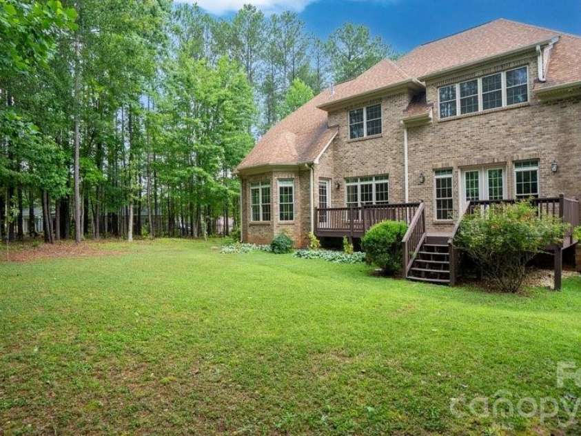 275 Palm Cove Way, York, SC 29745.  MLS# CAR4379538, YatesRealty ID 30674. 