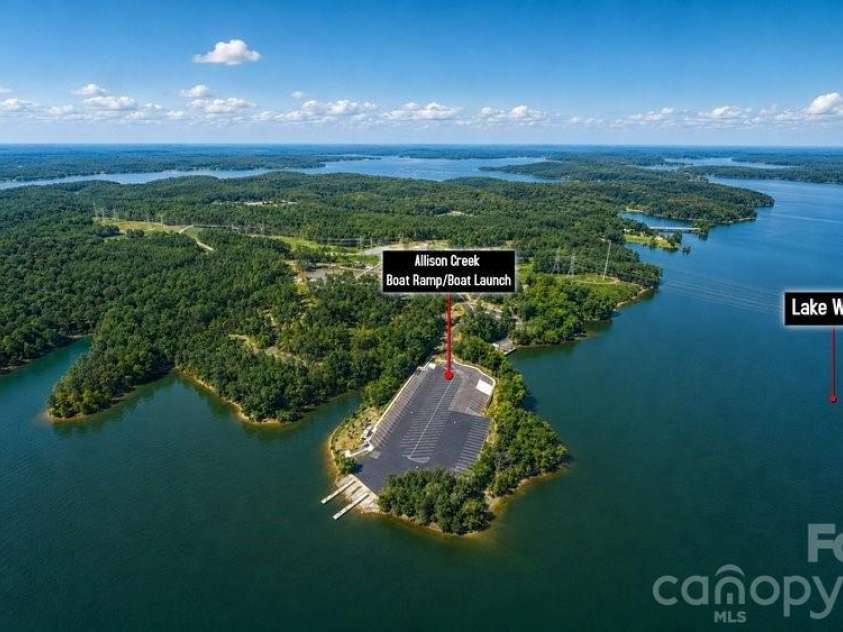 275 Palm Cove Way, York, SC 29745.  MLS# CAR4379538, YatesRealty ID 30674. 
