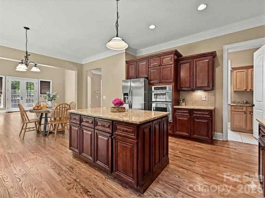 275 Palm Cove Way, York, SC 29745.  MLS# CAR4379538, YatesRealty ID 30674. Kitchen