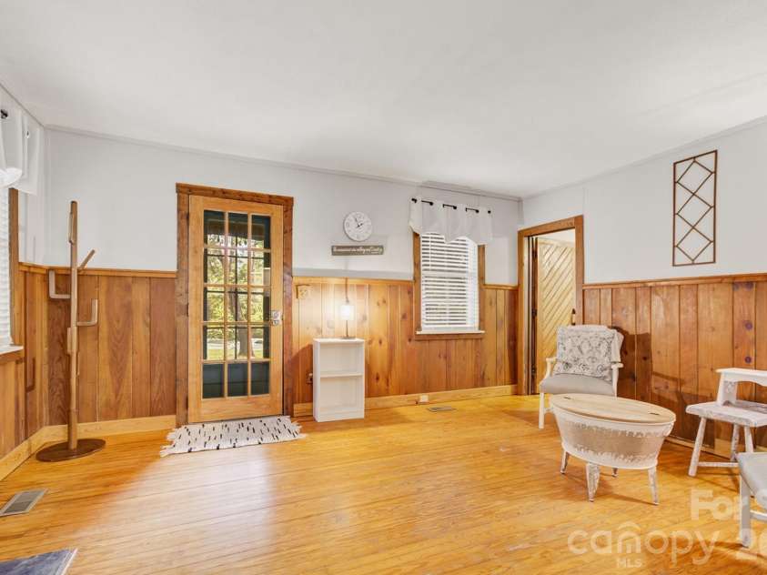 3119 Brevard Road, Hendersonville, NC 28791.  MLS# CAR4390552, YatesRealty ID 30676. 