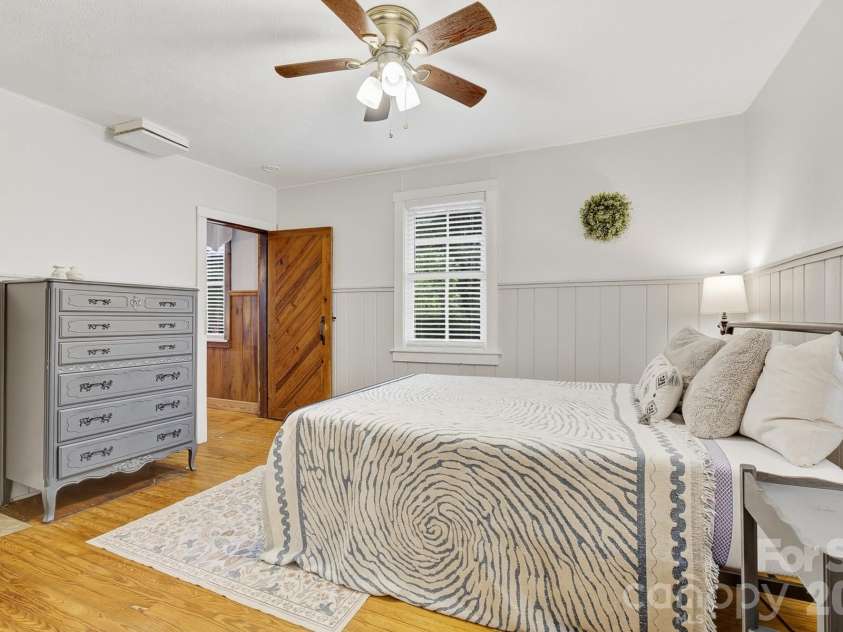 3119 Brevard Road, Hendersonville, NC 28791.  MLS# CAR4390552, YatesRealty ID 30676. 