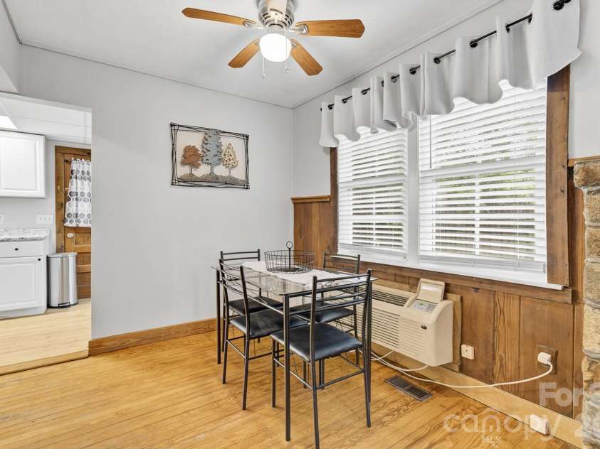 3119 Brevard Road, Hendersonville, NC 28791.  MLS# CAR4390552, YatesRealty ID 30676. 