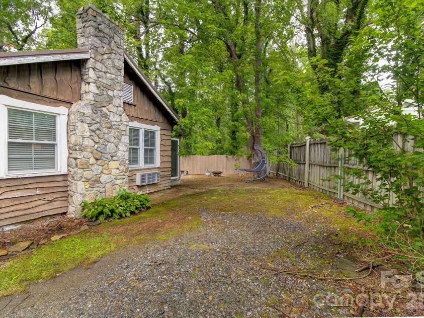 3119 Brevard Road, Hendersonville, NC 28791.  MLS# CAR4390552, YatesRealty ID 30676. 