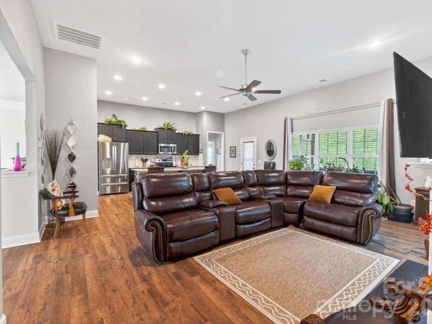 207 Vanderbilt Boulevard, Locust, NC 28097.  MLS# CAR4371476, YatesRealty ID 30677. Living Room